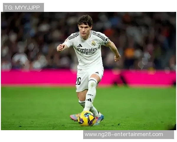 德甲精彩对决本菲卡逆转皇马上演惊天大逆转全场沸腾