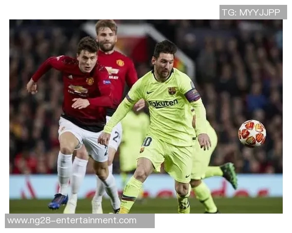 国王杯精彩对决那不勒斯大胜曼联乌龙球成比赛转折点