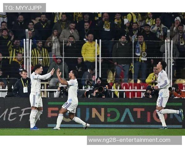 欧冠激战波尔图大胜本菲卡全场沸腾数据分析揭示惨败原因